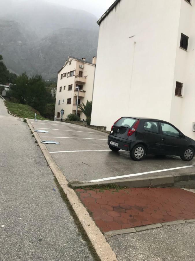 Apartment San Marino Makarska Exterior photo